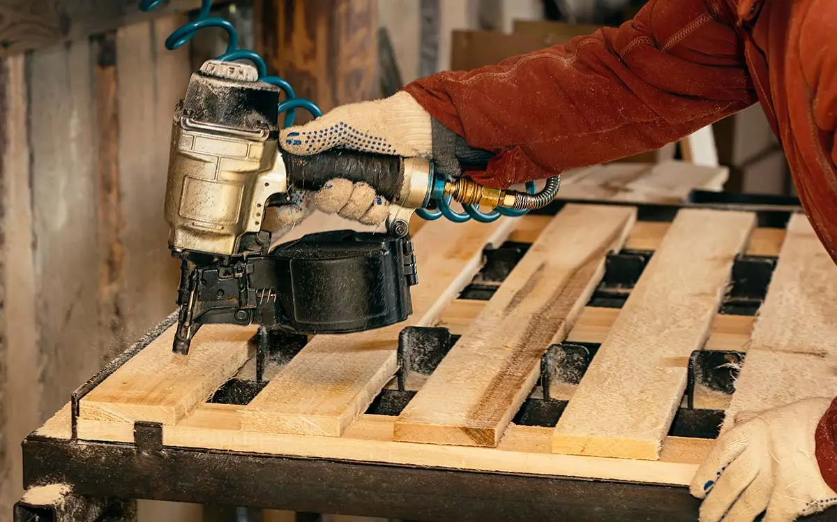 Rachat et récupération de palettes bois